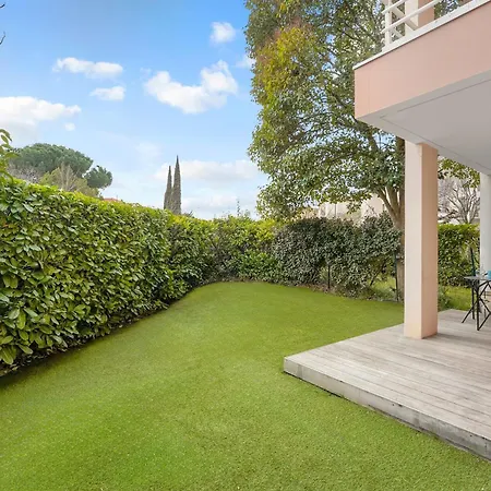 La Bulle Bleue - Parking-terrasse-aeoport-meet Apartman *